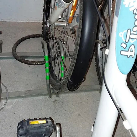 T2 Vue Les Pieds Dans L'eau Avec Parking Prive *