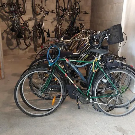 T2 Vue Les Pieds Dans L'eau Avec Parking Prive * Saint-Jean-de-Monts